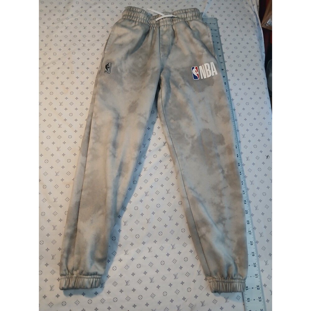 NBA Men’s Small S Light Gray Active Joggers with Pockets Tie Dye